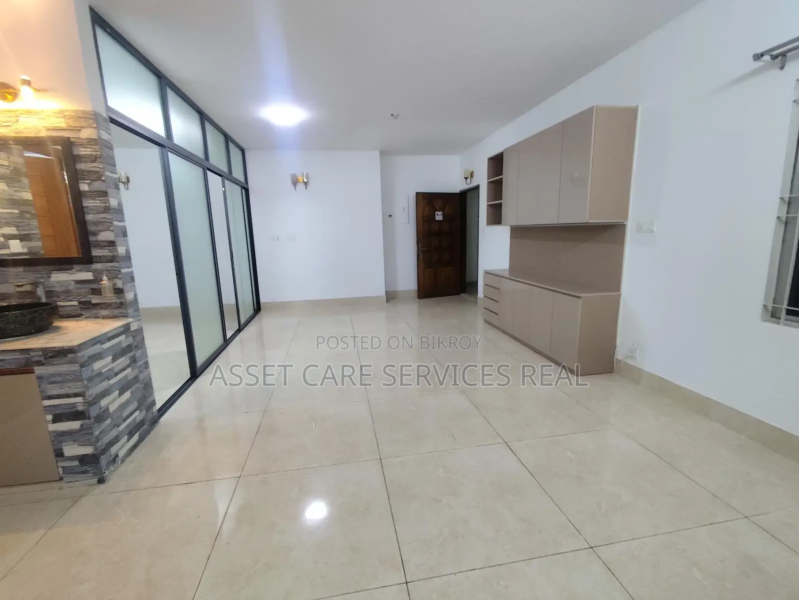 3Bed New Un-Furnished Apartment For Rent In Baridhara Diplomatic Zone