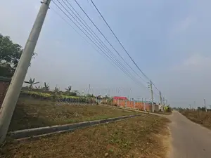 ৭৫/৩০ কর্নার ৫ কাঠা সেক্টর ২৫