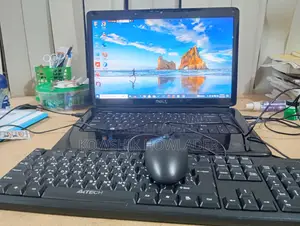 বিক্রয়ের জন্য ল্যাপটপ