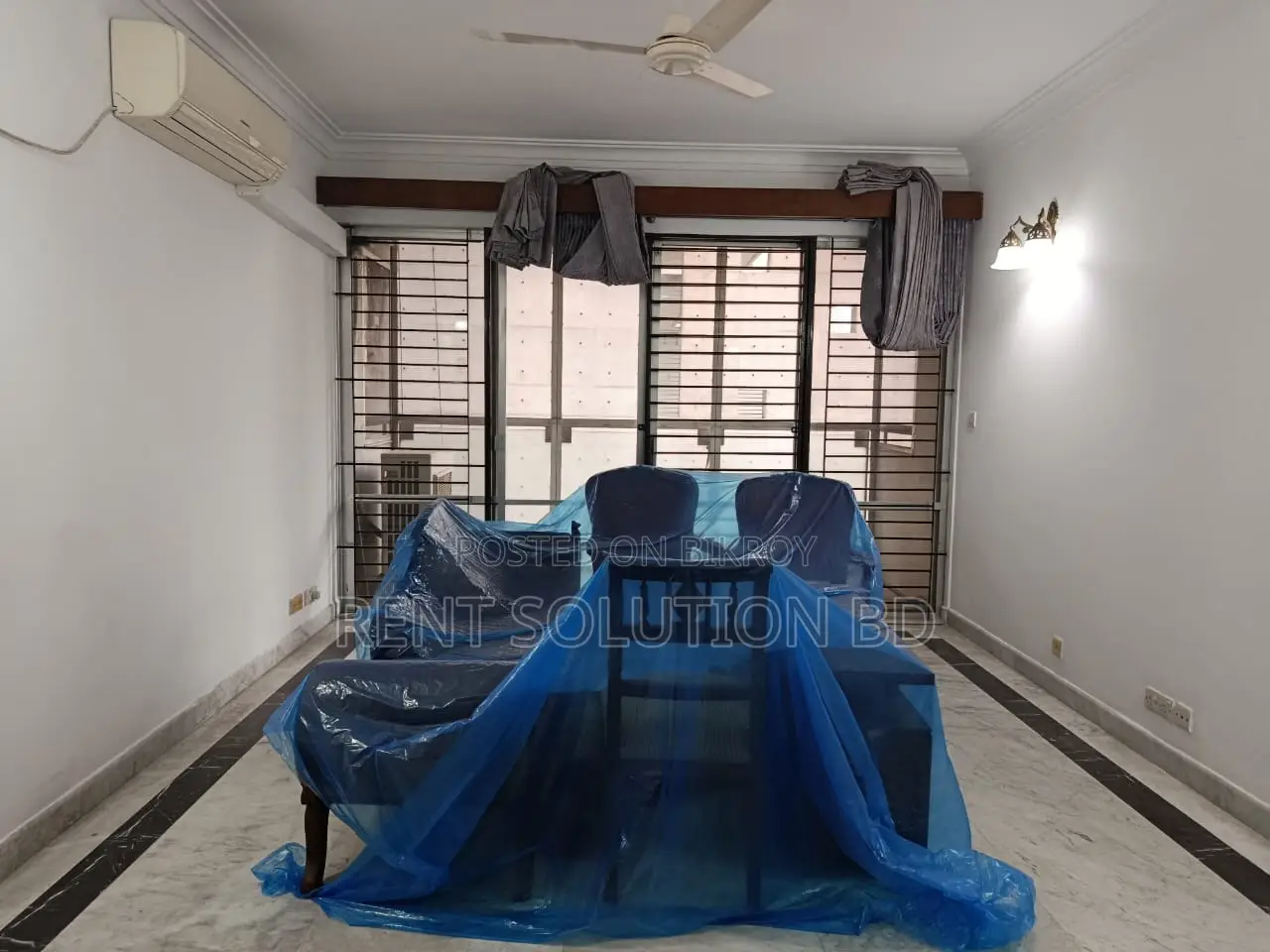 In A Mind-blowing Location Of Baridhara, 4000 Sqft Flat For Rent