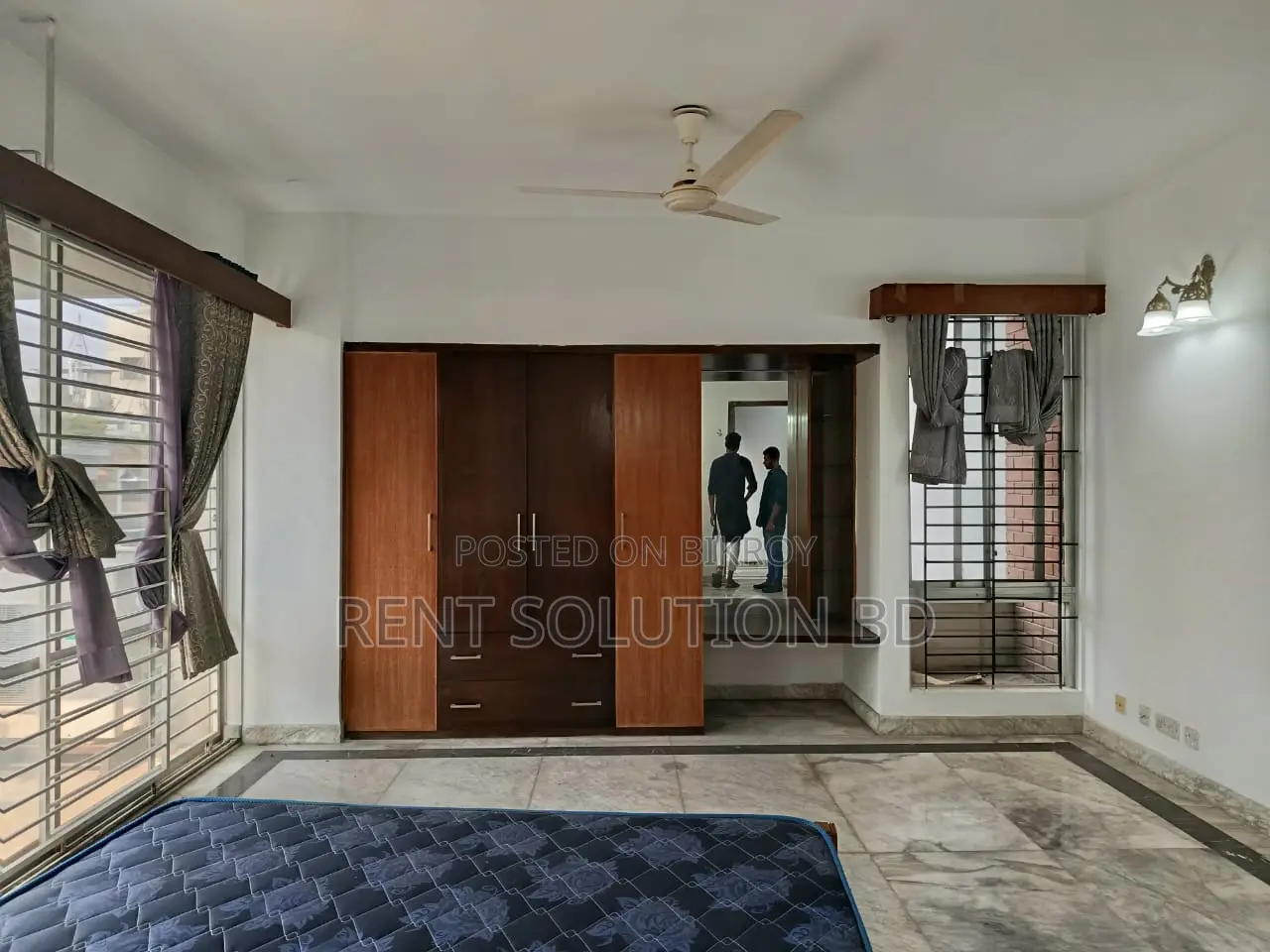 In A Mind-blowing Location Of Baridhara, 4000 Sqft Flat For Rent
