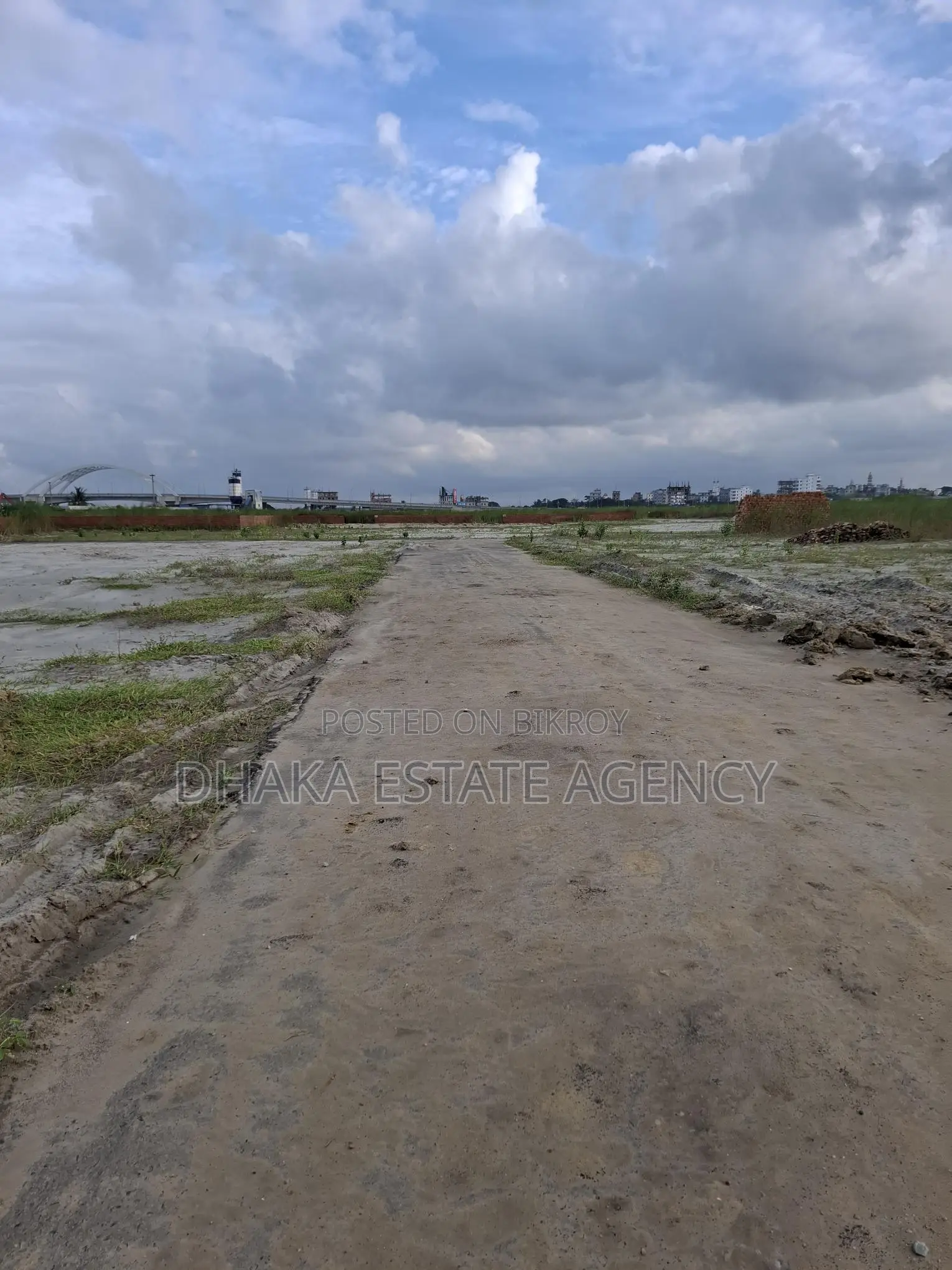 South Face Block-K, 5 Katha Plot for Sale