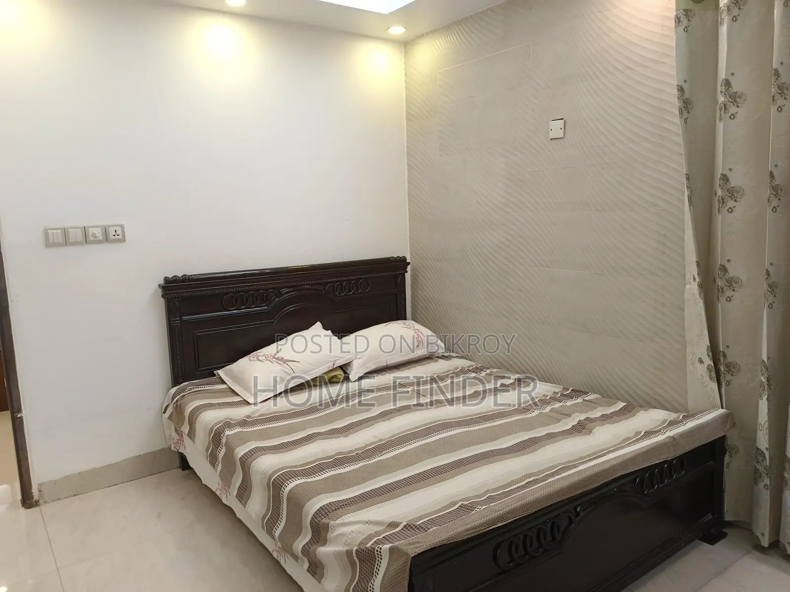2400 Sqft Full Furnished Apartment For Rent In Gulshan 2