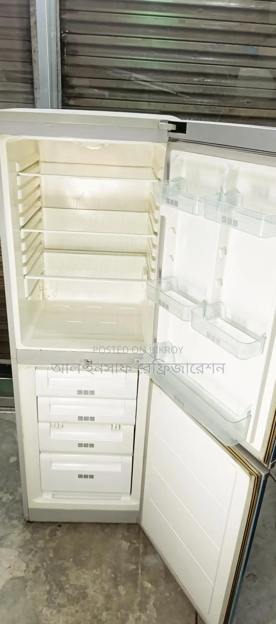 একটি ট্রান্সটেক ফ্রিজ বিক্রি করা হবে