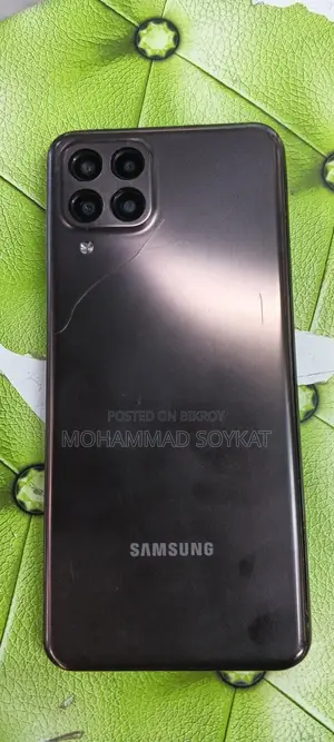 Samsung Galaxy M33 . (Used)