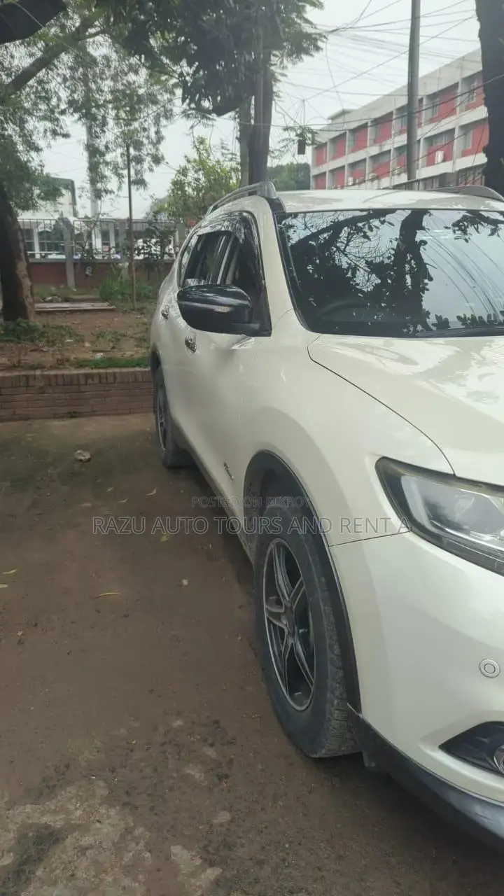Nissan X-Trail For Rent