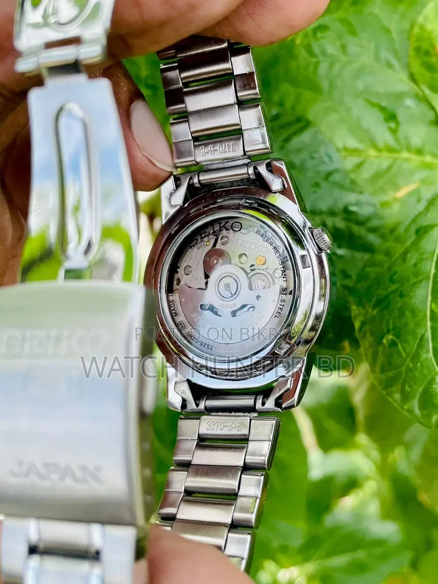 Gorgeous SEIKO 5 SNKE57 White Military Style Automatic Watch