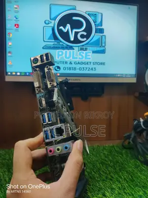 Asus/Gigabyte 250 Motherboard with 1 year warranty