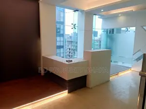 বনানীতে ২,৫৩০ বর্গফুটের ওপেন কমার্শিয়াল স্পেস ভাড়া হবে