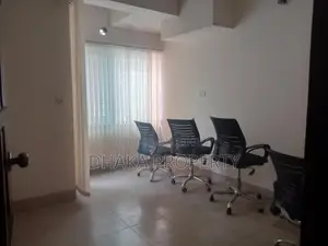 গুলশানে ২৫০০ বর্গফুটের অফিস স্পেস ভাড়া
