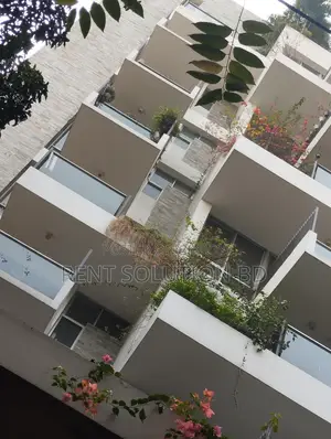 গুলশান ২-এ ভাড়ার জন্য ৪০০০ বর্গফুটের ক্লাসি ফার্নিশড ফ্ল্যাট