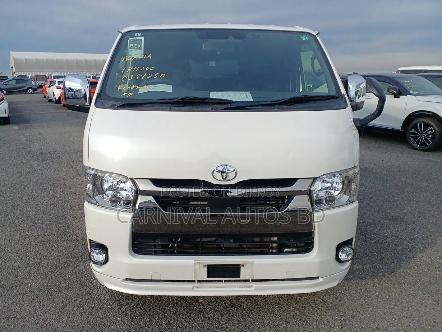 Toyota Hiace SUPER GL DARK PRIME 2021
