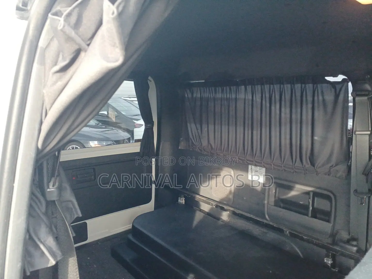 Toyota Hiace SUPER GL DARK PRIME 2021