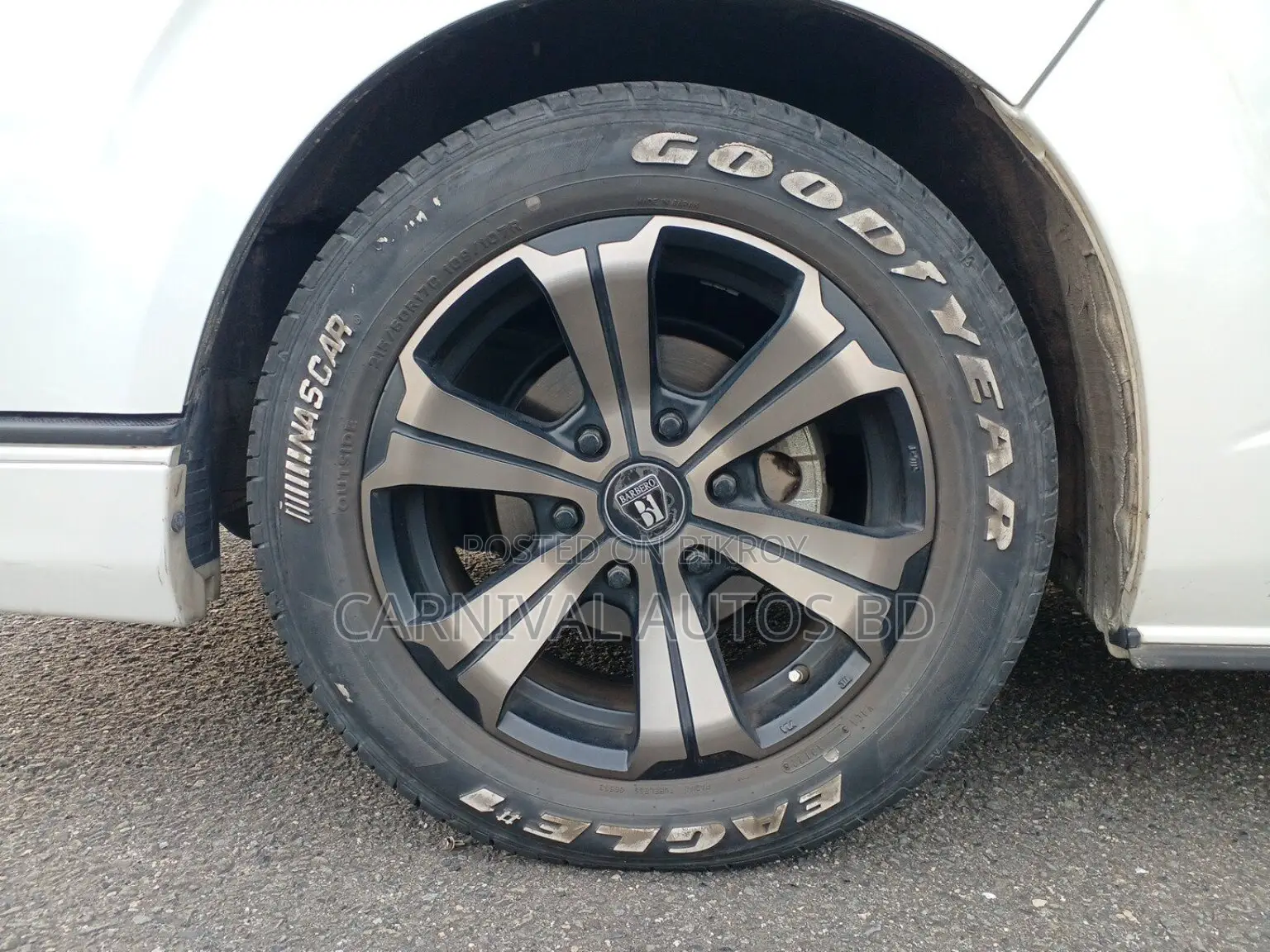 Toyota Hiace SUPER GL DARK PRIME 2021