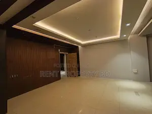 গুলশান-২ এ ২৪০০ বর্গফুটের সুন্দর অফিস ভাড়া