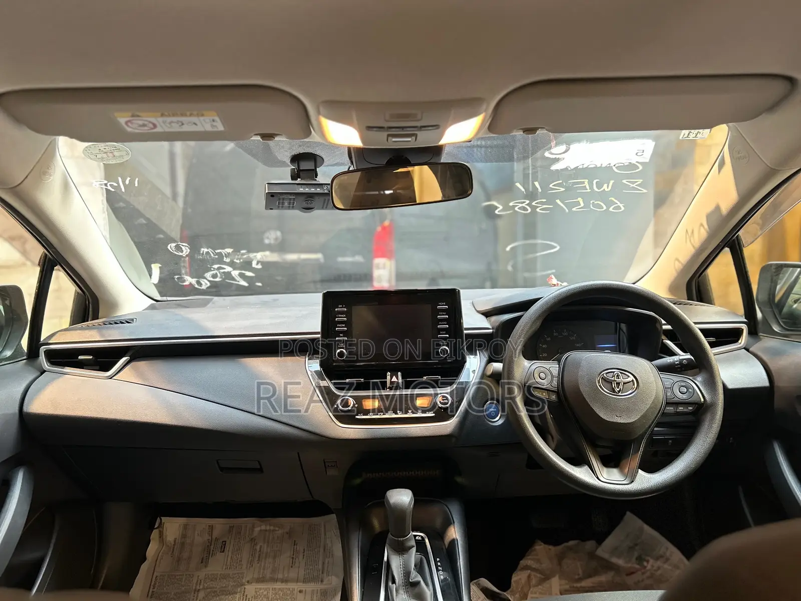 Toyota Corolla GX PKG SILVER / 2020
