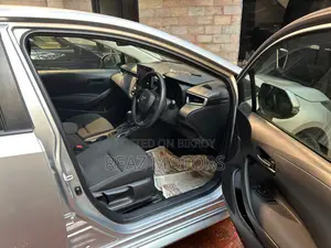 Toyota Corolla GX PKG SILVER / 2020