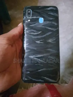 Samsung Galaxy A30 (Used)