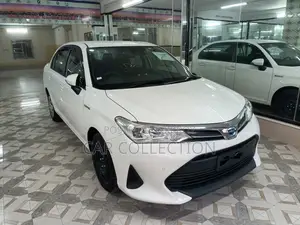 টয়োটা এক্সিও ইএক্স হাইব্রিড হোয়াইট ২০২০