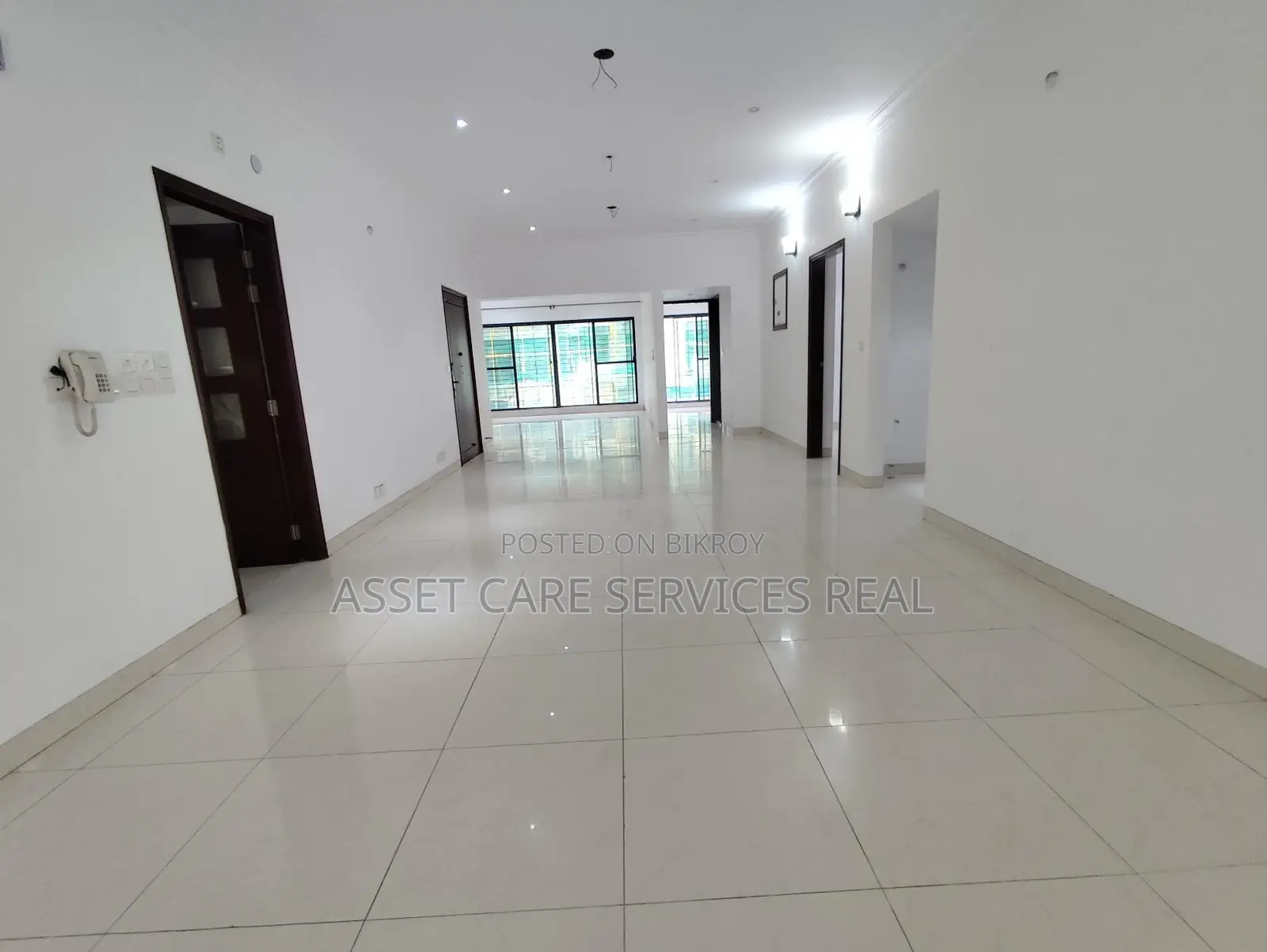 Swimming-Gym Facilities 4Bed Un-Furnished Apartment For Rent In Gulshan