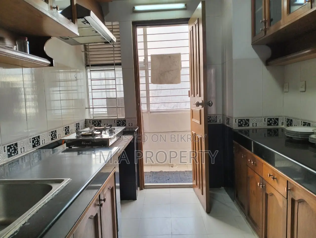 Rent Apartment Full Furnish 3-Bedroom Gulshan-1