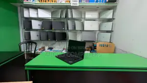Lenovo Core I5 10th Gen 16+256 14" IPS FHD T14