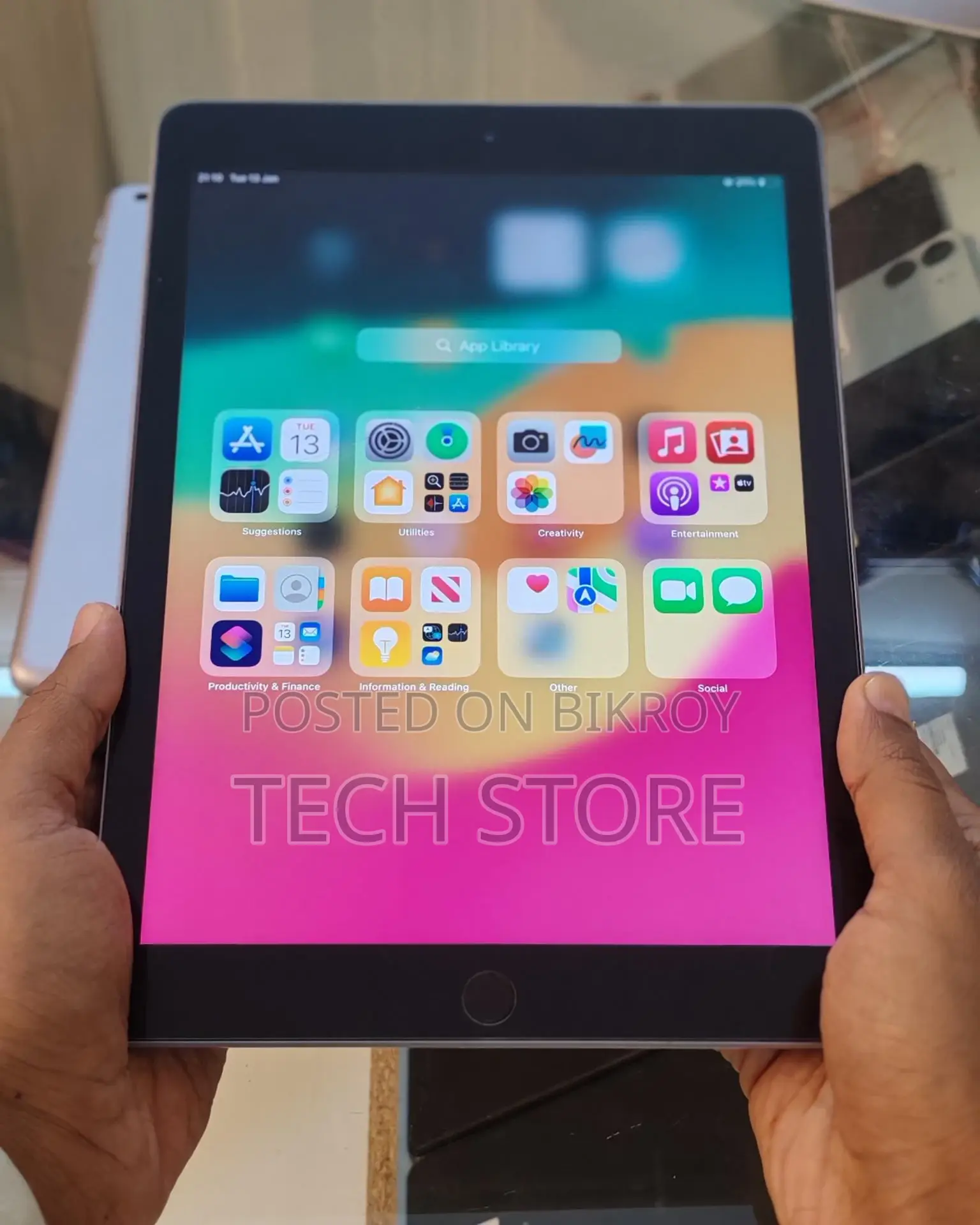 Ipad 6th gen 32gb Large Display Tablet