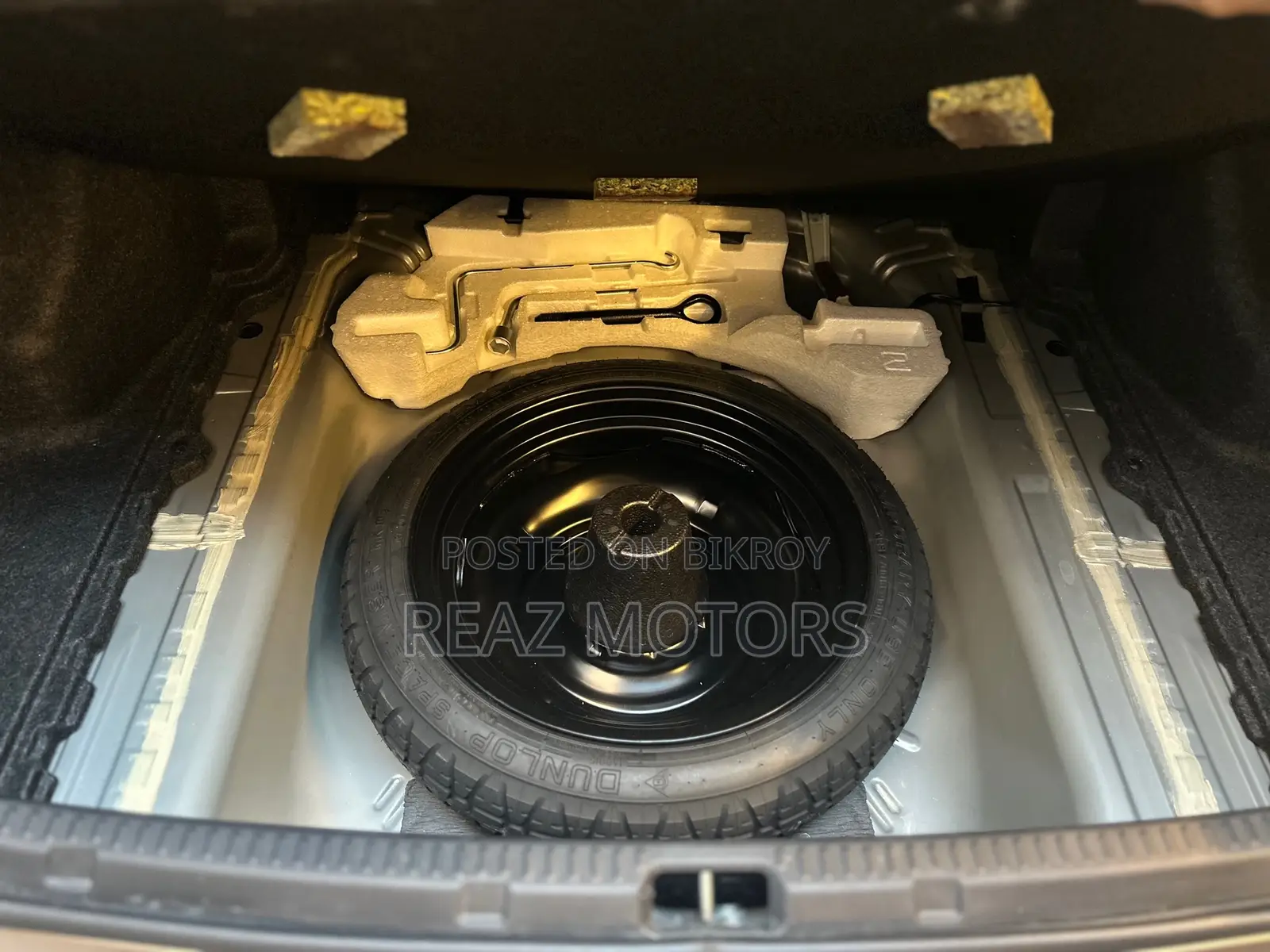 Toyota Axio EX OCTANE / BRONZE 2020