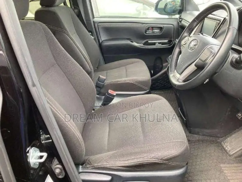 Toyota Esquire PKG.XI 2 DOOR POWER 2020