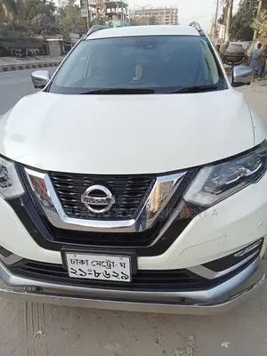 Nissan X-Trail For Rent