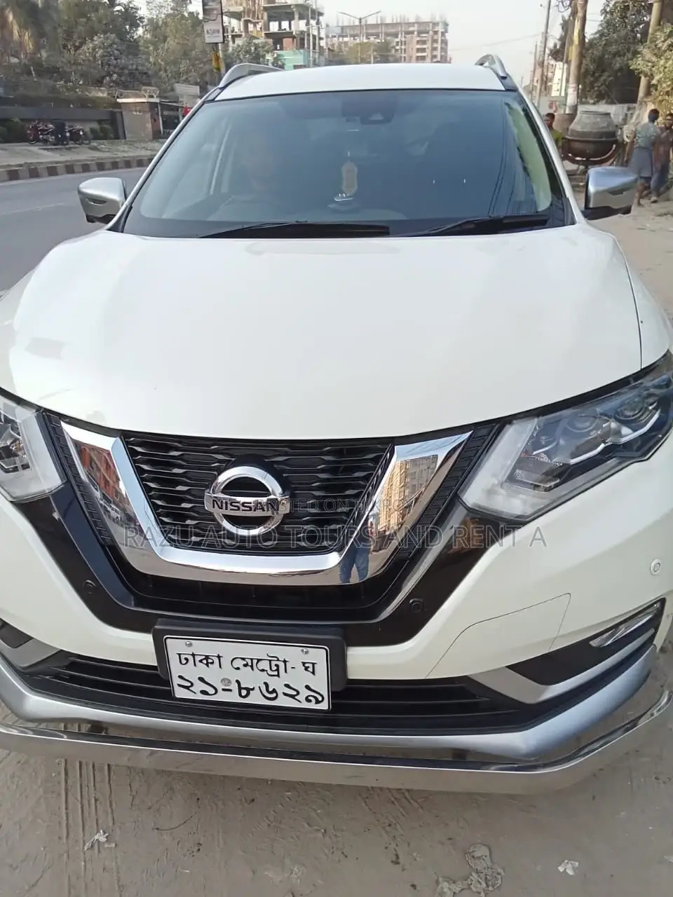 Nissan X-Trail For Rent