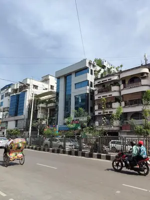 বনানী কামাল আতাতুর্ক এভিনিউ