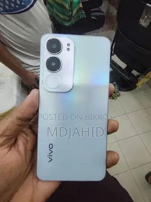 Vivo Y19s . (Used)