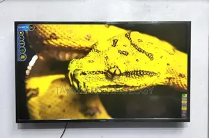 Samsung 43" Inch Smart TV Dolby Sound Ultra UHD