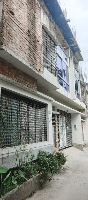 সম্পূর্ণ নতুন আধুনিক বাড়ি বিক্রি