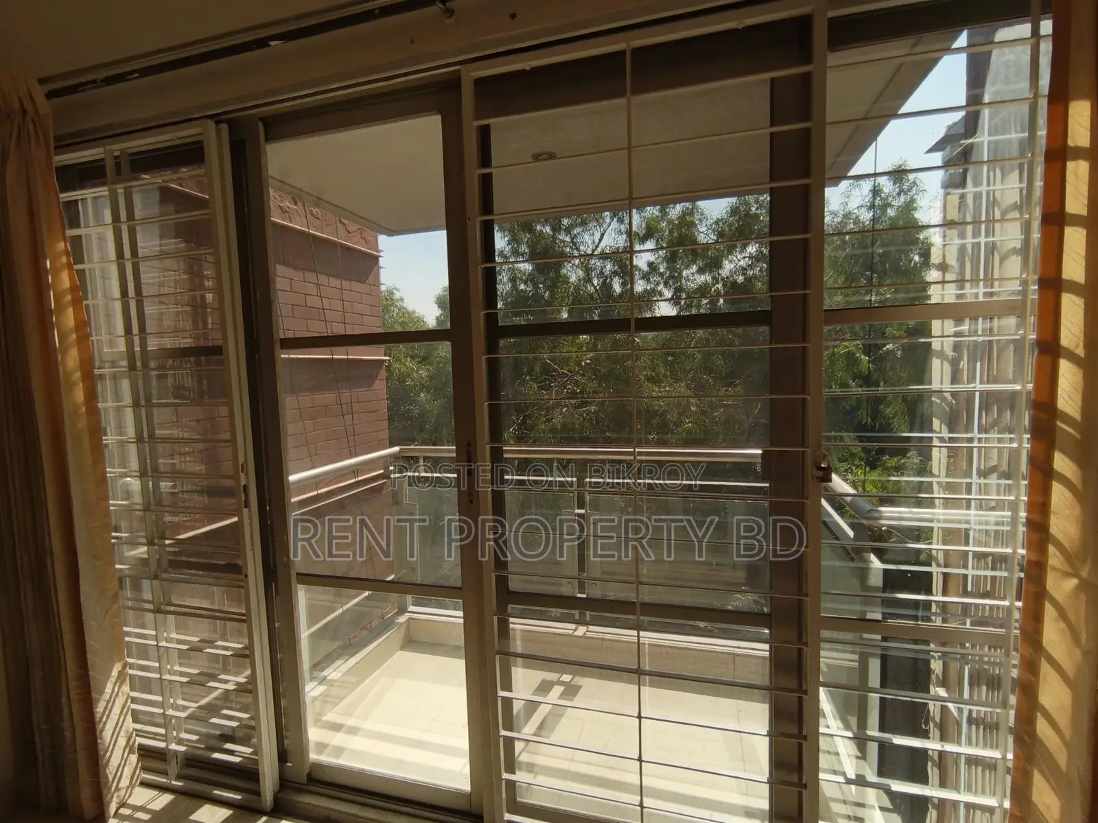 Semi Furnished Apartment Rent At North Gulshan-2