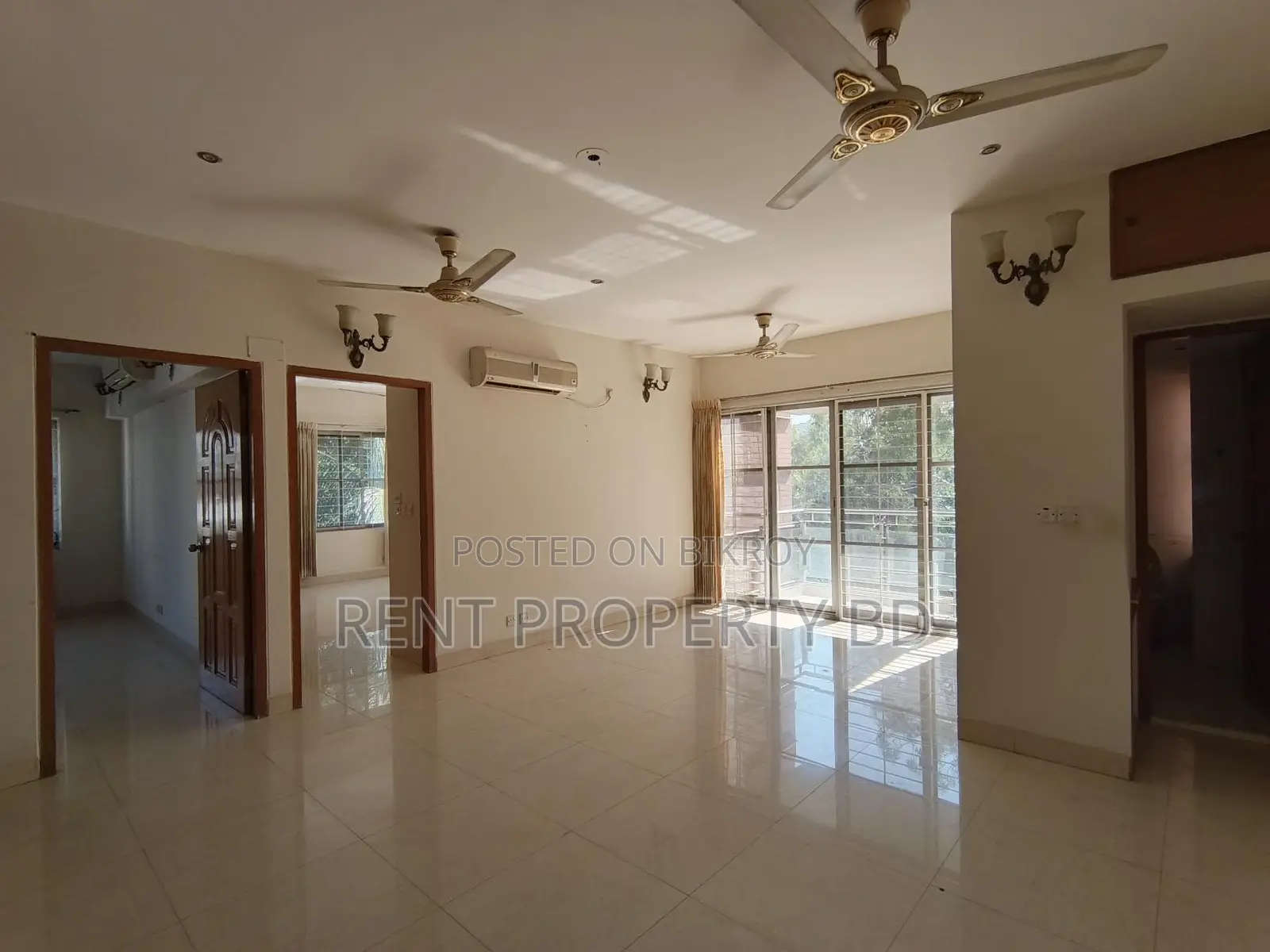 Semi Furnished Apartment Rent At North Gulshan-2