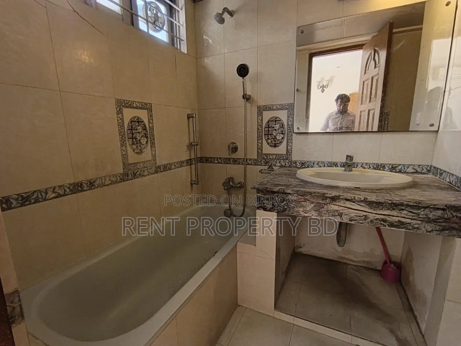 Semi Furnished Apartment Rent At North Gulshan-2