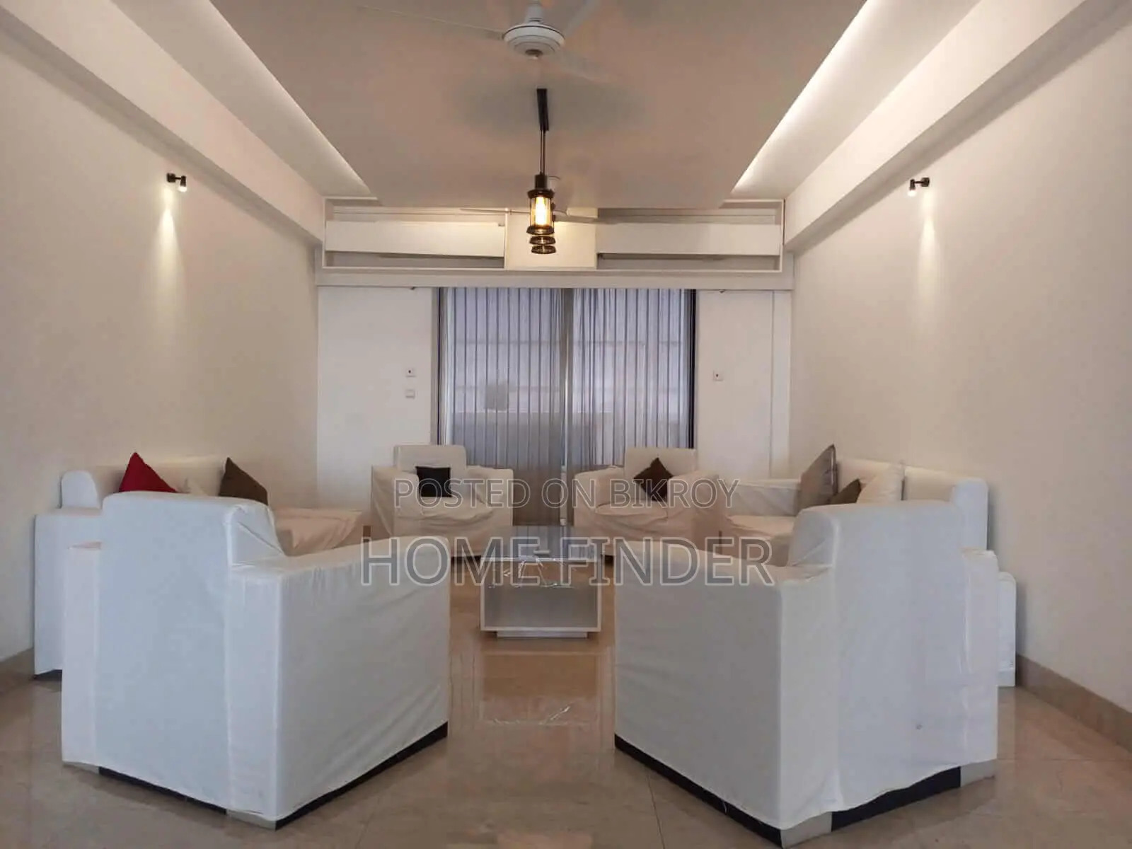 New Furniture with Modern Apt: For Rent @ Gulshan