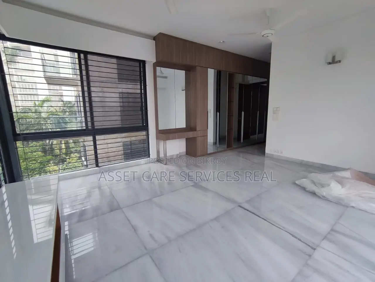 উত্তর গুলশানে জিম ও সুইমিং সুবিধাসহ ৪ বেডরুমের লাক্সারি নতুন অ্যাপার্টমেন্ট ভাড়া হবে