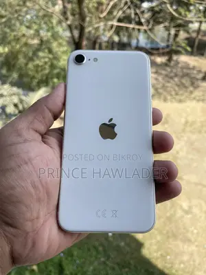 Apple iPhone SE . (Used)
