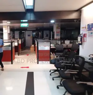 ভাড়ার জন্য ৩৩৭৩ বর্গফুটের কমার্শিয়াল ওপেন স্পেস