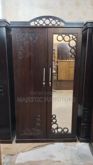 নতুন আলমারি মালয়েশিয়ান এমডিএফ। মডেল # ১৯৮৭