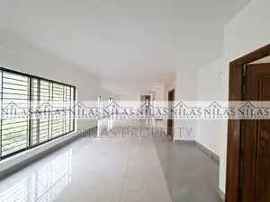 গুলশানে ভাড়ার জন্য কমার্শিয়াল প্রাইম ৩৫০০ বর্গফুটের জায়গা