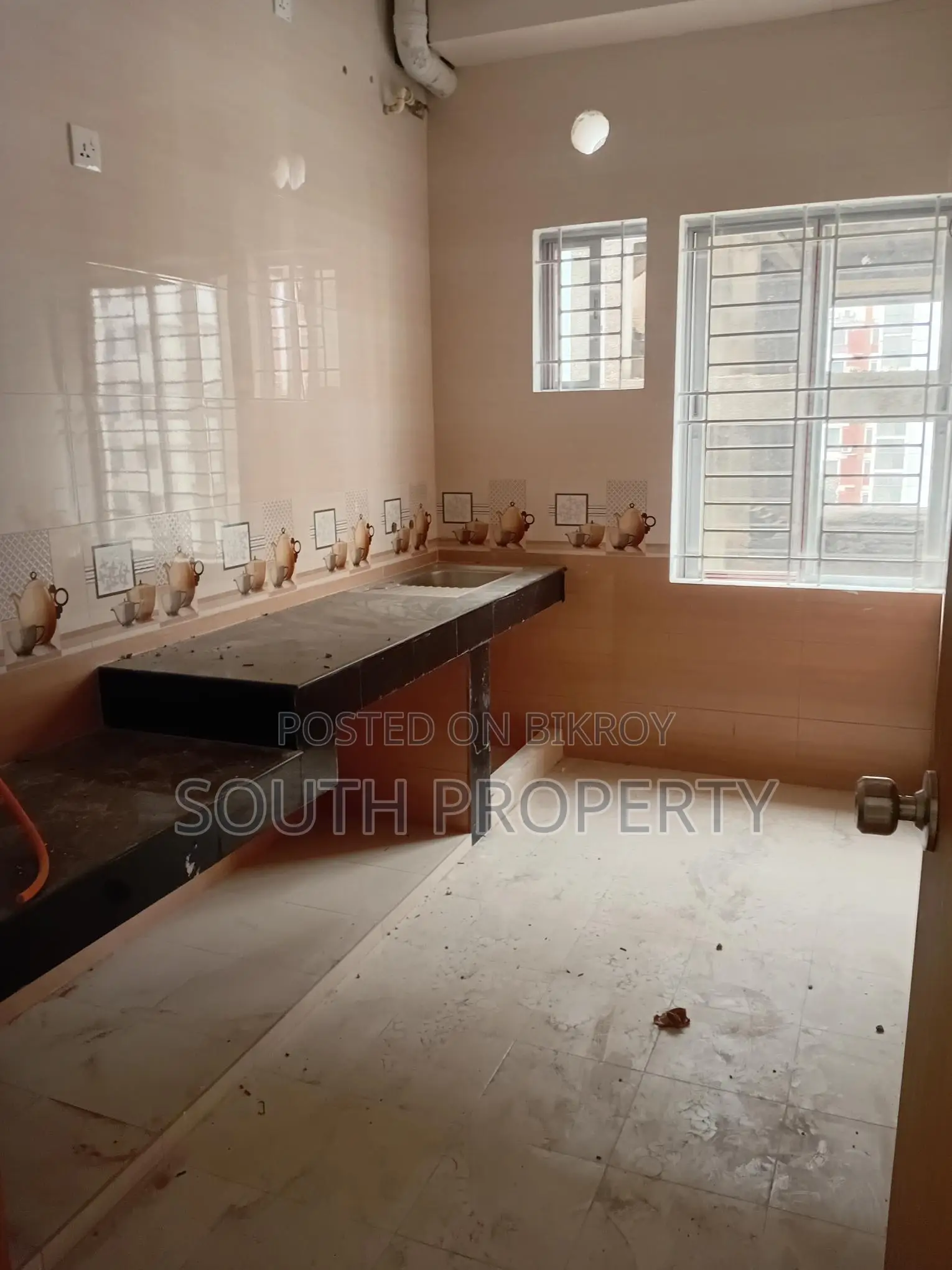 Ready 1700 sft flat sale at Khilgaon B block