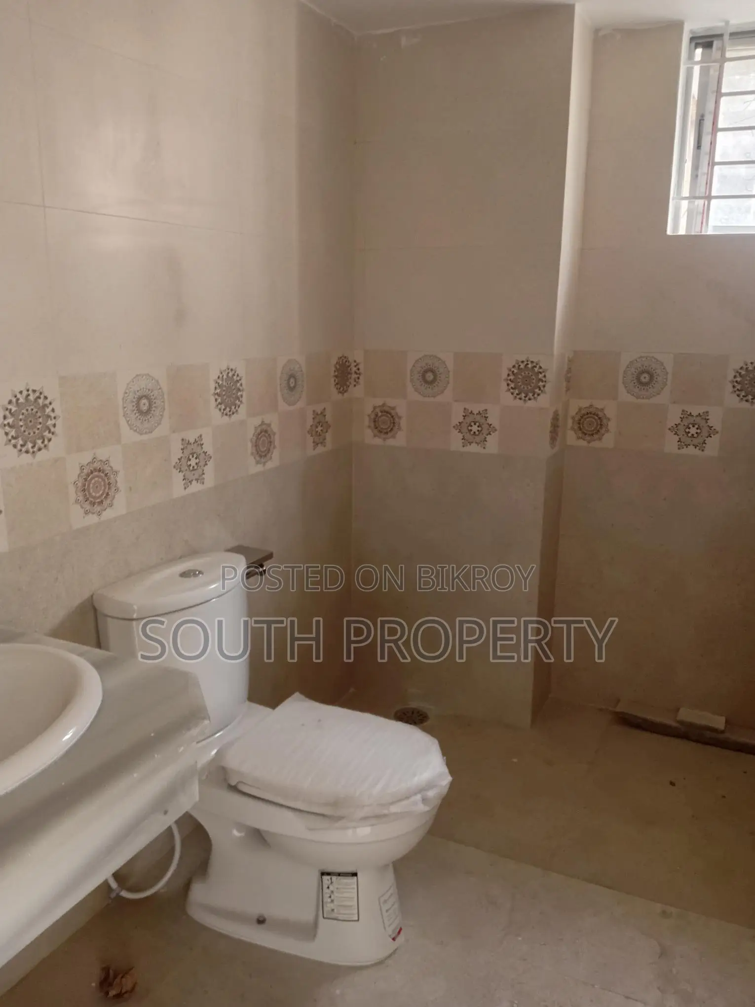 Ready 1700 sft flat sale at Khilgaon B block