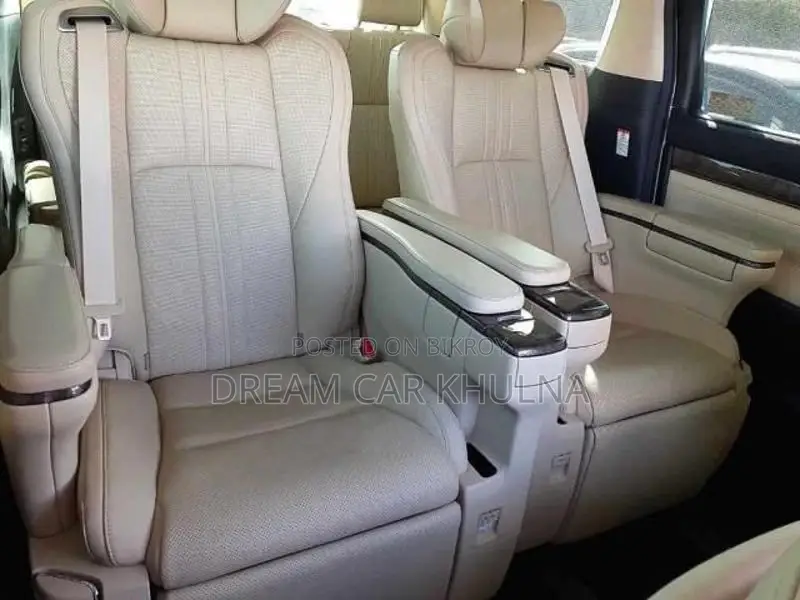 Toyota Alphard All Option Pearl 2021