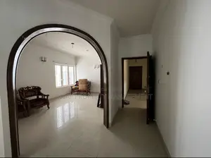 2200 Sq Ft Luxury Apartment for Sale | Prime Location Ready Property