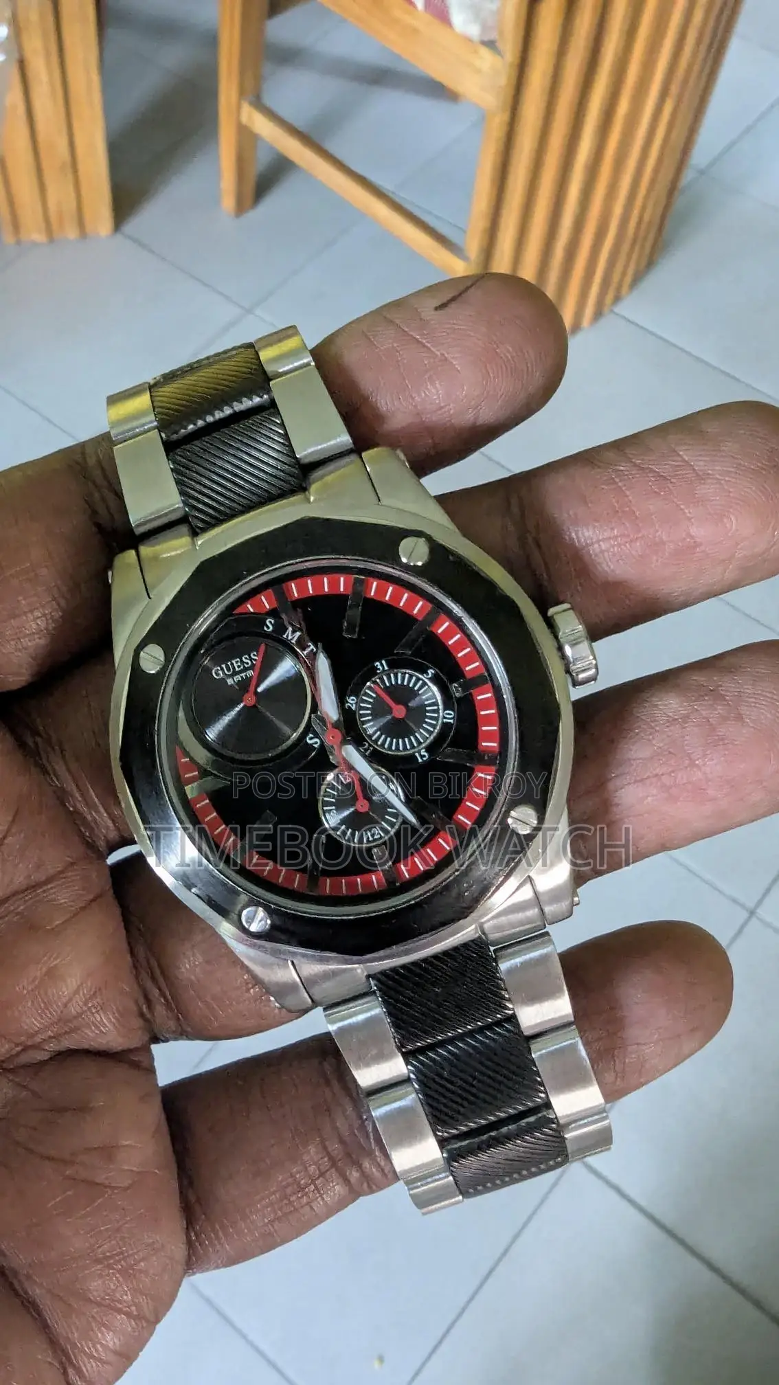 Guess Watch From Italy 100% Genuine Machine