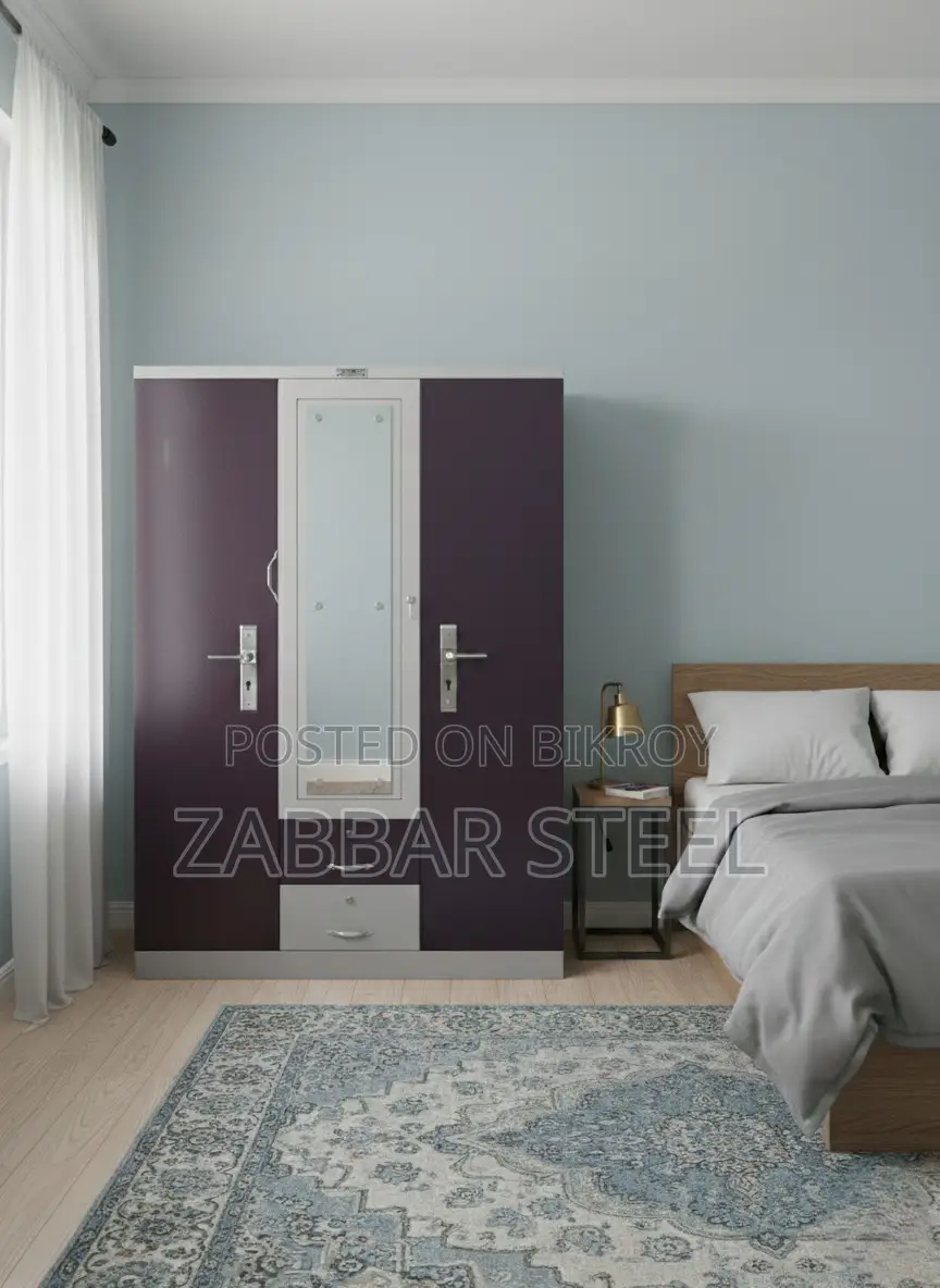 Zabbar Steel 3 Door Almirah - Modern and Sturdy 3-Door Almirah!